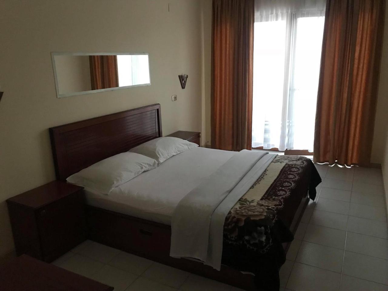 Hotel Belvedere Pogradec Extérieur photo